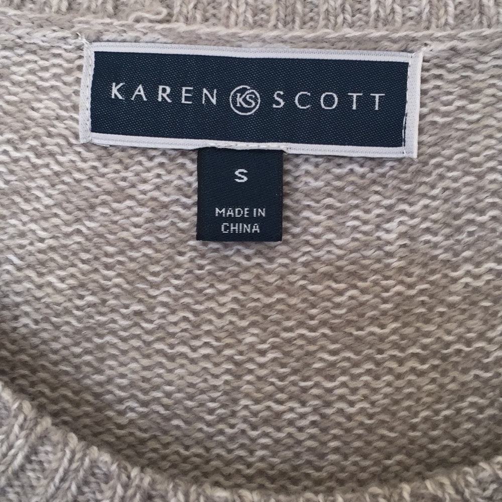 Sweater - Picture 2 of 4